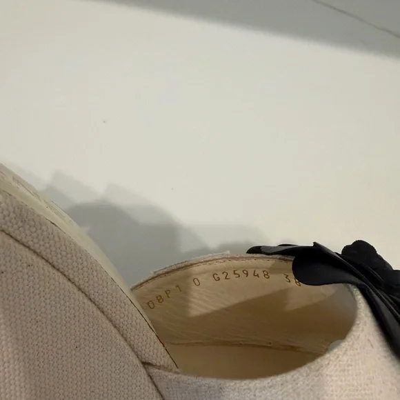 CHANEL Black Floral Women's Slides - Picture 12 of 15